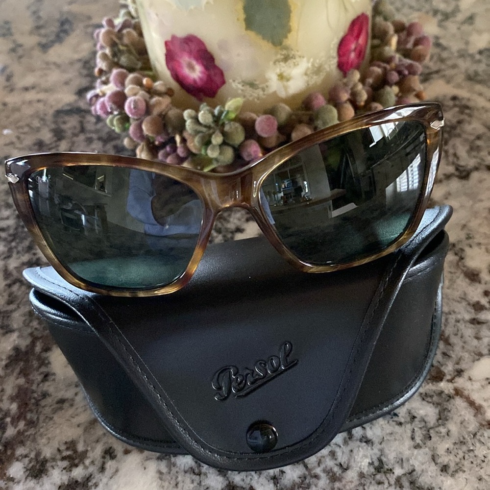 PERSOL DARK BROWN TORTOISE HAND MADE IN ITALY SUNGLASSES - Picture 2 of 11